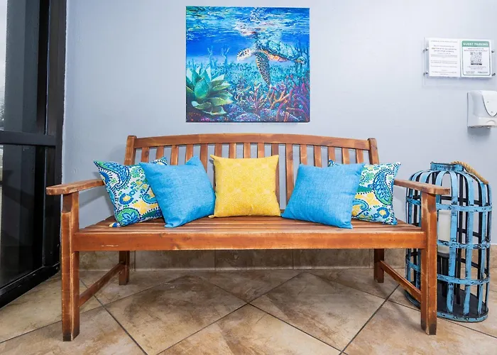 Island Winds East 301 Apartment *