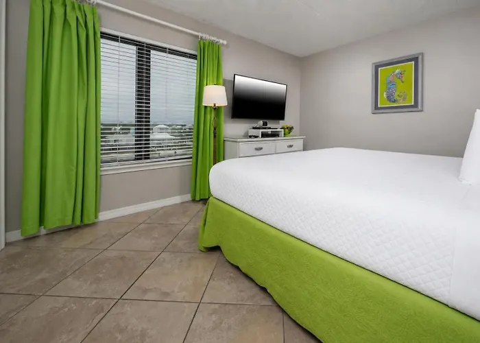 Island Winds East 301 Apartment